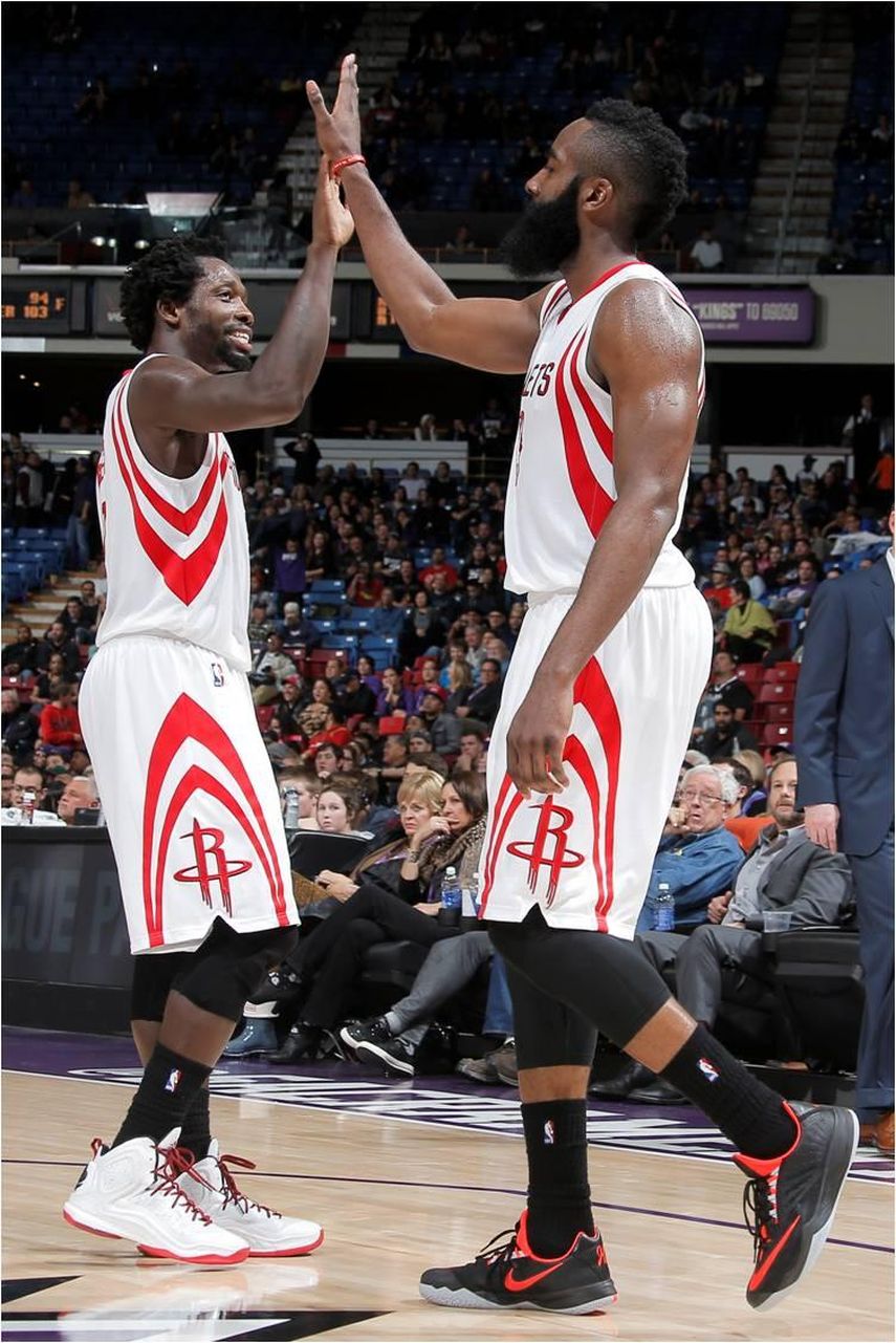 109-113. Harden, 44 puntos, fue el héroe ganador de los Rockets