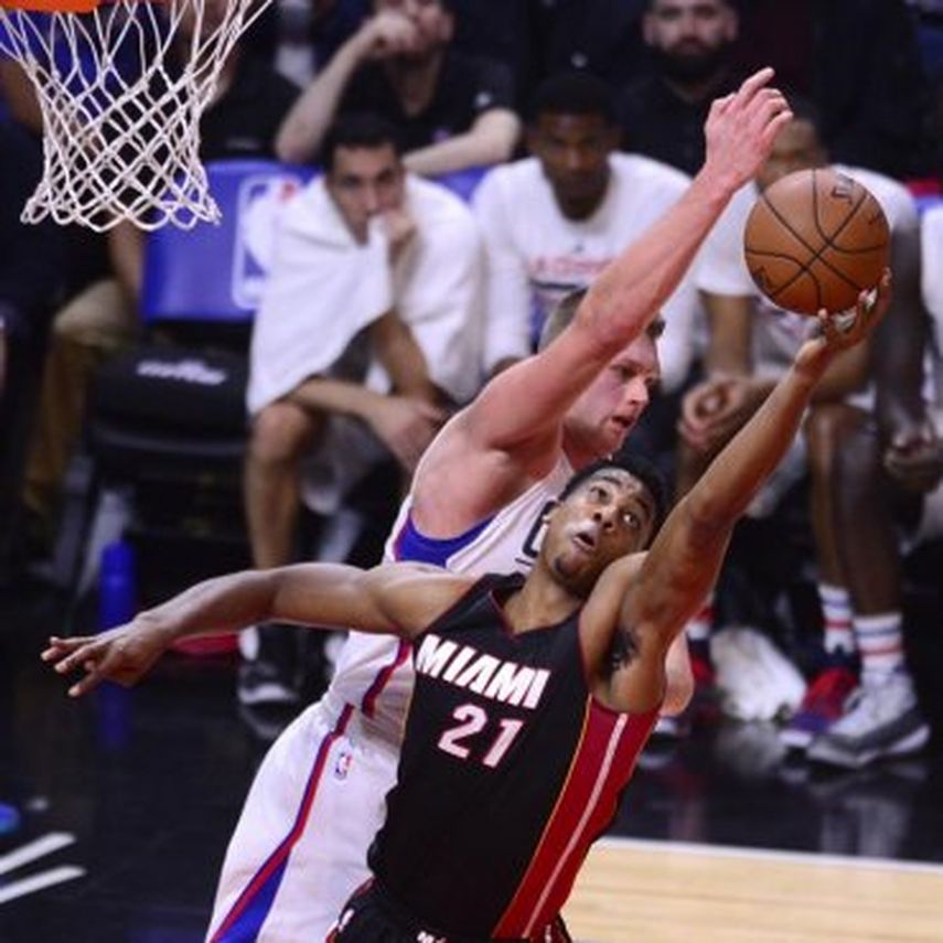 102-112. Ante los Sixers, Whiteside afianza en el liderato a los Het