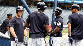 Los Yanquis y los Mets se entrenarán en Nueva York, anuncia el gobernador Cuomo