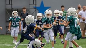 La KFL inició su segundo semestre con una jornada que reunió a jóvenes talentos en el emparrillado.