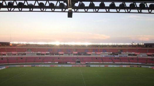 Árabe Unido y San Francisco FC a la caza del primer triunfo del torneo