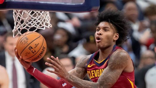 El base de los Cavaliers Kenvin Porter es arrestado por posesión de armas