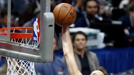 Ryan Broekhoff firmará con los Sixers para el resto de la temporada