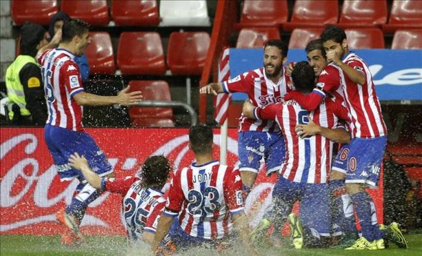 El Sporting busca su primer triunfo en casa y el Málaga, el primero a domicilio