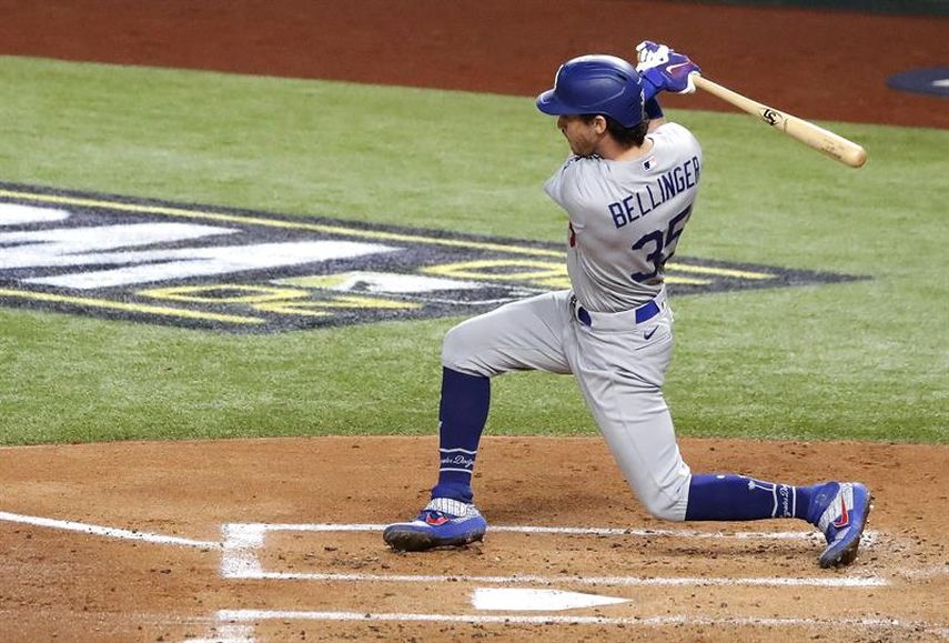 14-3. Bellinger pega grand slam y remolca seis contra los Cardenales