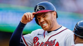 2-1. Freeman y Toussaint se combinan en el triunfo de los Bravos