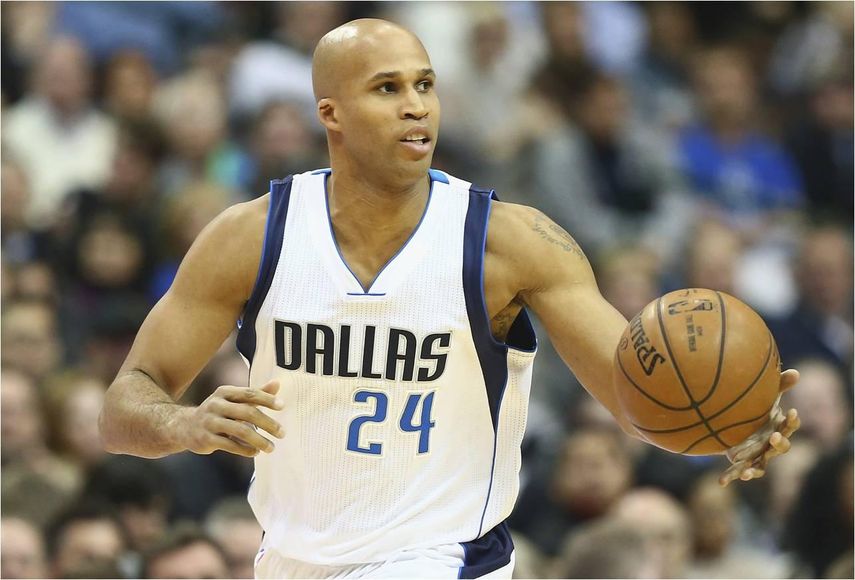 102-93. Jefferson y Mavericks cortan a Pelicans la racha ganadora
