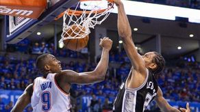102-91. Ibaka y Jones dieron la primera victoria a los diezmados Thunder