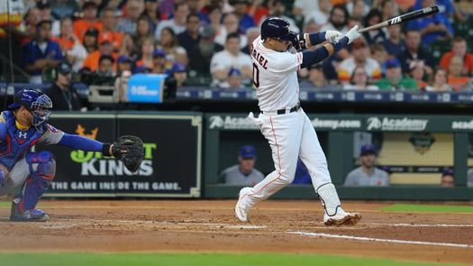 2-1. Gurriel y Javier se combinan y dan la victoria a los Astros