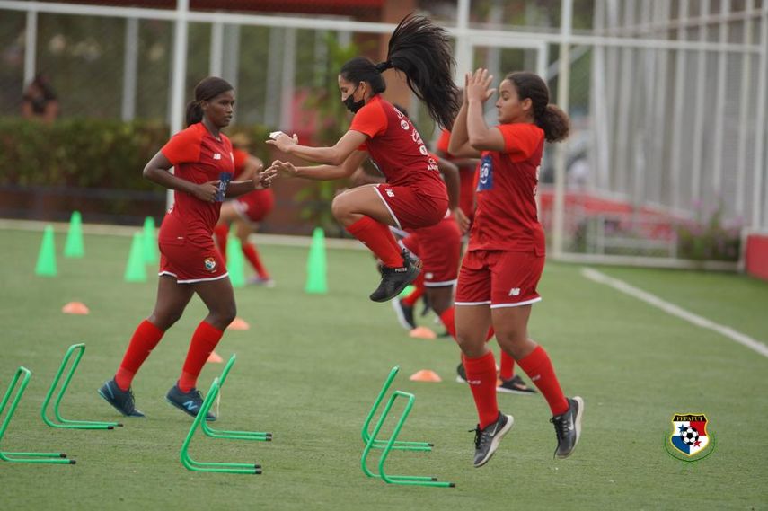 &nbsp;Panamá Femenina retoma entrenamientos