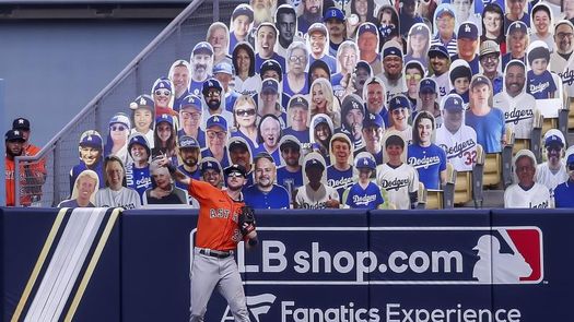 7-3. Tucker jonronea y sella el triunfo de los Astros