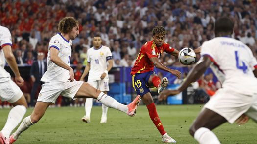 España y Francia definen al otro finalista de la Nations League