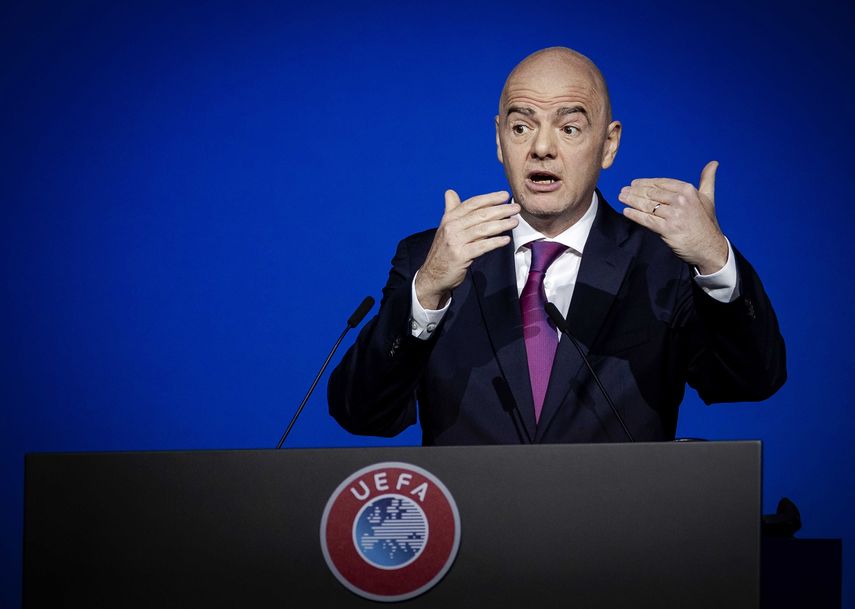 Infantino afirma que cooperará sin reservas con la Justicia