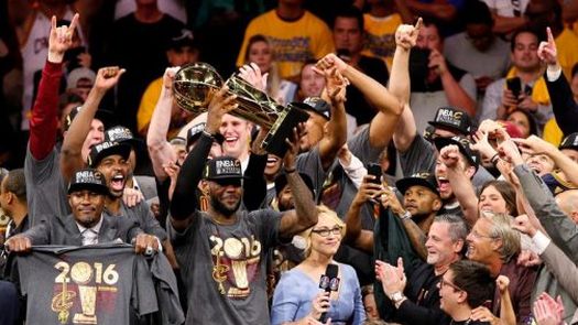 89-93. James, como MVP, cumplió su promesa de hacer campeones a los Cavaliers