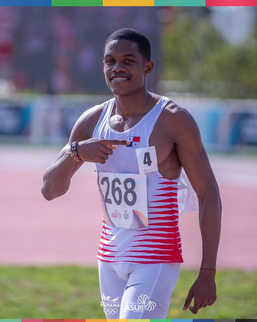 Chamar Chambers logra el oro en los 800 metros