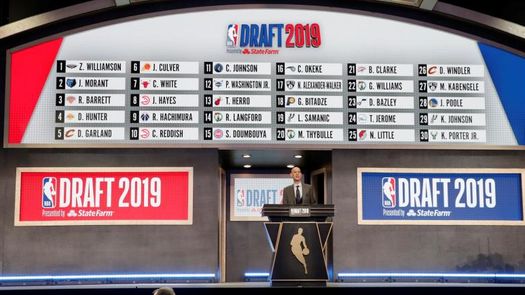 Warriors, Hornets y Pistons observan el trabajo del base LaMelo Ball