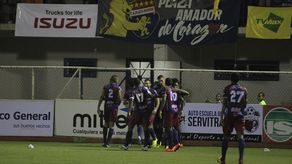 Plaza Amador vence al San Francisco y lo alcanza en el liderato