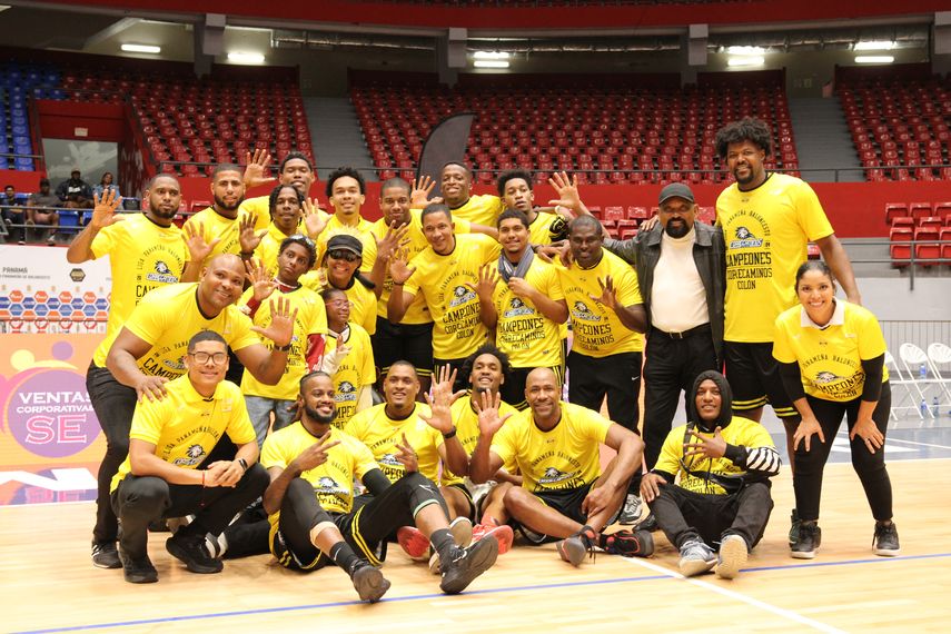 Los Correcaminos de Colón consiguen su quinto título de LPB.&nbsp;