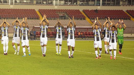 Plaza Amador expone su invicto ante San Francisco; Tauro su liderato ante Atl.Nacional