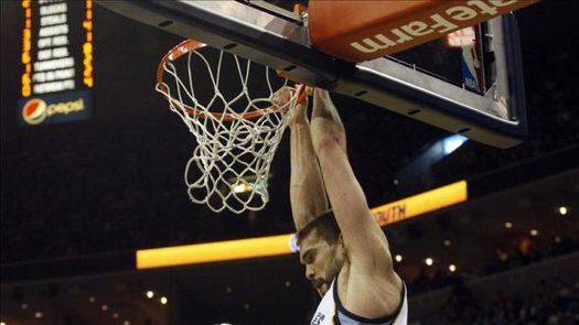 Marc Gasol silenció el Toyota Center y Rubio logró un doble-doble