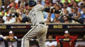 5-3. Ramírez jonronea en la victoria de los Cerveceros sobre los Cachorros