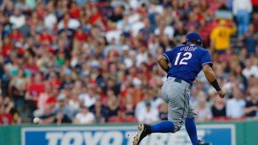 10-9. Odor jonronea y da forma a victoria de los Vigilantes