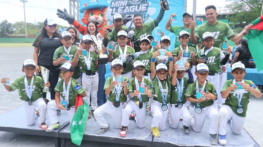 La academia de la Policía de David se alzó campeón de la temporada 2025 de Mini League ÚNICOS Copa El Machetazo. 