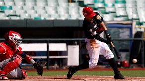 México vence 6-1 a Panamá apoyado en ofensiva de Chávez y picheo de Quiala