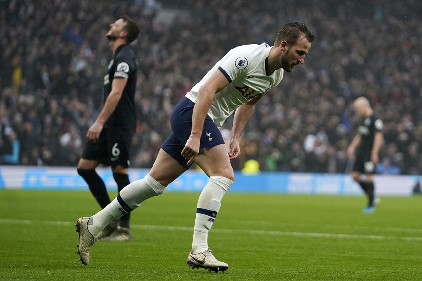 Kane volverá a jugar con el Tottenham casi seis meses después