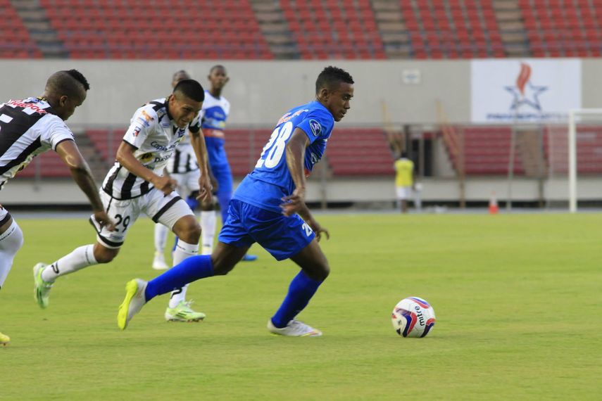 Tauro  quiere acabar su sequía, enfrentándose al líder