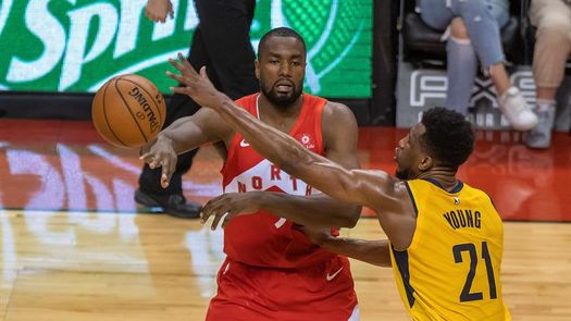 138-140. Triple de Ibaka decide triunfo de Raptors, quinto consecutivo