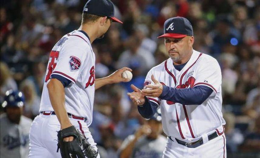 Los Bravos confirman la continuidad del cubano González como manejador