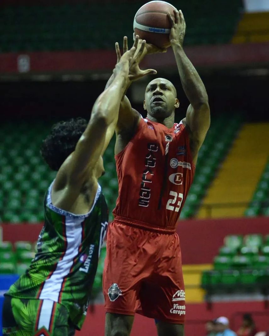 Caballos clasifican a la final de la LPB