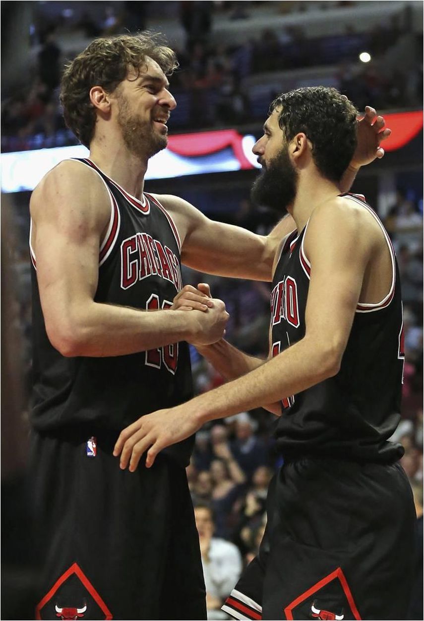 98-86. Mirotic y Gasol dan a los Bulls la clasificación a la fase final