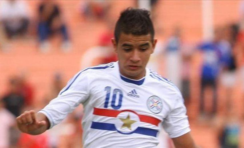El paraguayo Derlis González firma un contrato de cinco años con el Basilea