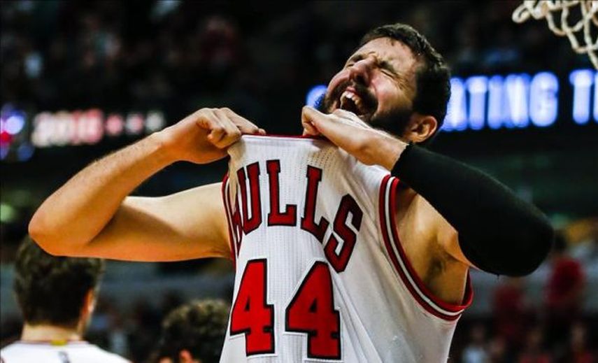 La inspiración encestadora de Mirotic no pudo salvar a los Bulls