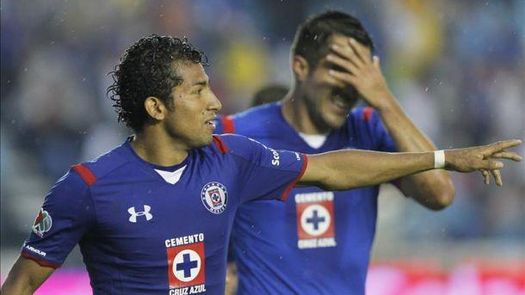 El ecuatoriano Joao Rojas asegura la victoria del Cruz Azul sobre el Querétaro