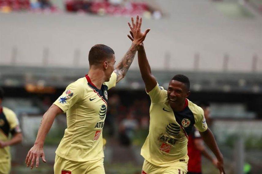 América golea al Atlas con goles del argentino Rodríguez y el colombiano Uribe
