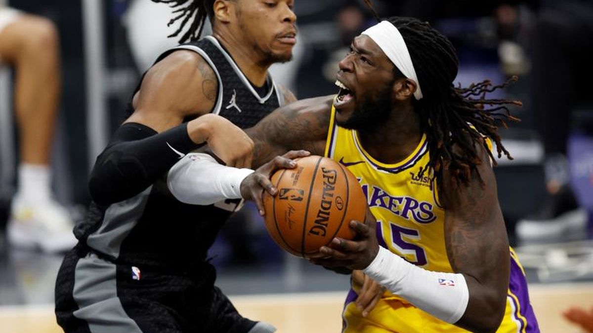 Los Lakers caen en el último suspiro ante los Kings sin James, Gasol y Davis