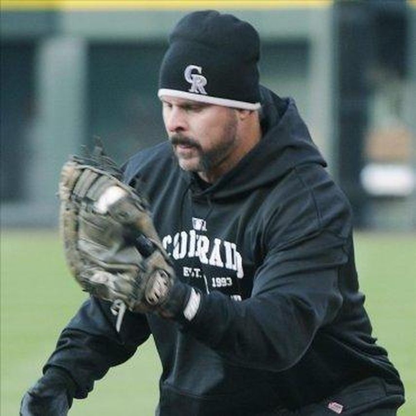Giambi anunció su retirada como jugador activo