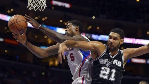 101-95. Duncan lideró el trabajado triunfo de los Spurs