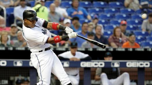 13-12. El dominicano Castro pega sencillo y marca la victoria de Nacionales