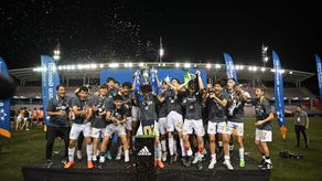Los Owls del AIP revalidan su título con épica remontada sobre los Mustangs del Panamerican