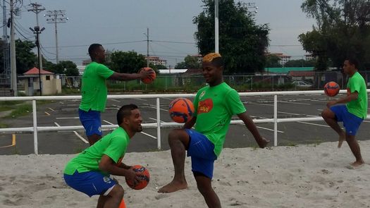 Selección nacional de fútbol playa inició sus entrenamientos de cara al torneo de UNCAF