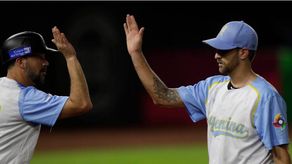 Eliminatoria Clásico Mundial: Argentina remonta y se mantiene con vida