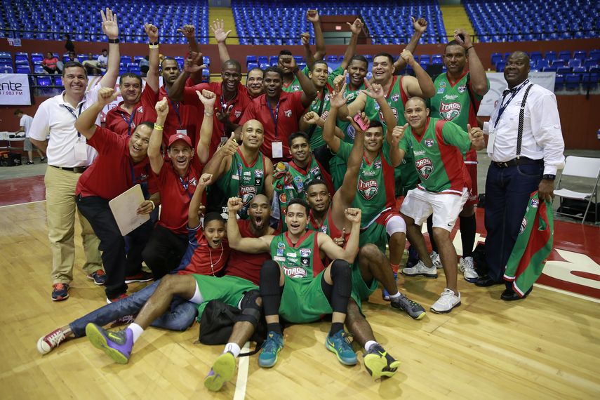 Toros vencen a Caballos y van a la final de la LPB