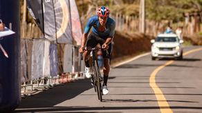 Christofer Jurado se coronó en la cronoescalada de la LEAPP, celebrada en Cerro Azul.