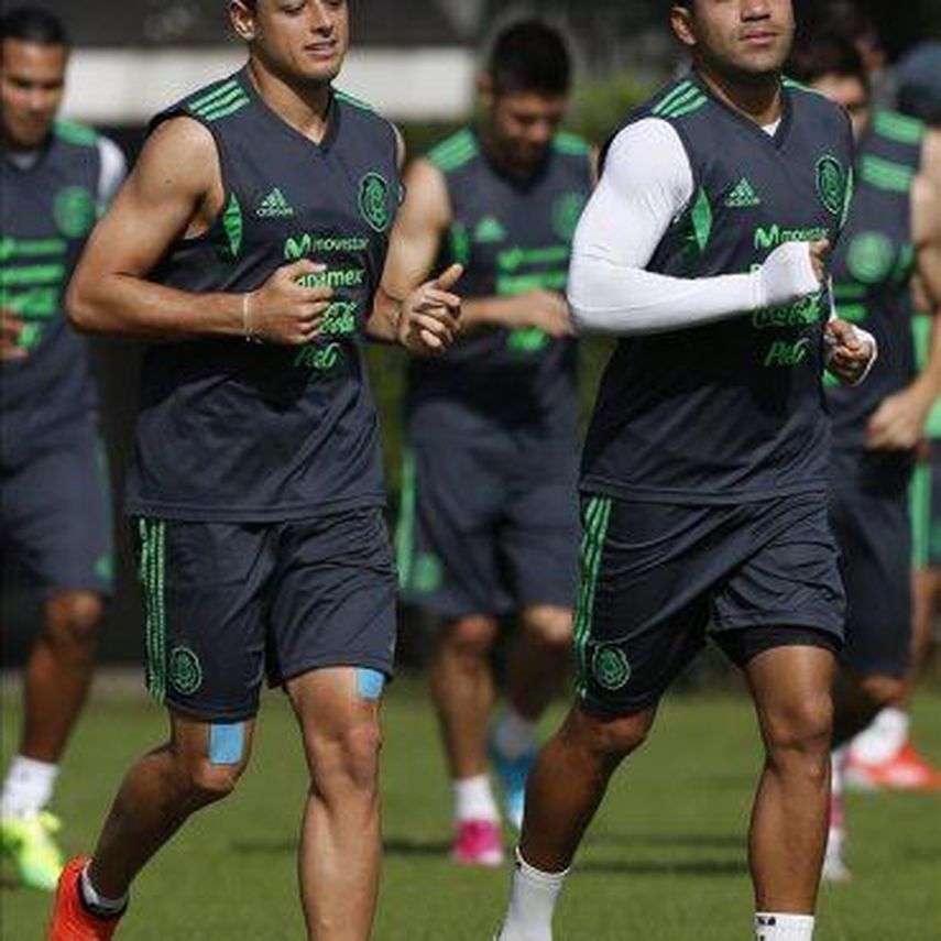 A México le falta calma para definir en el área, asegura Marco Fabián
