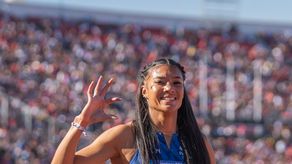 Gianna Woodruff hace historia en Santiago 2023