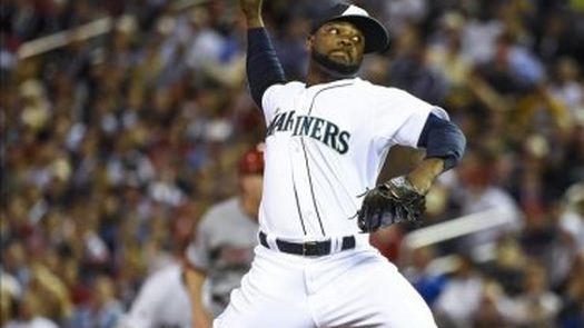 El cerrador dominicano Fernando Rodney jugará la temporada 2015 con San Diego